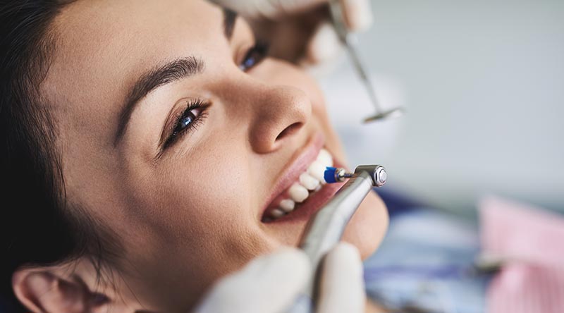 Professionelle Zahnreinigung Professionelle Zahnreinigung